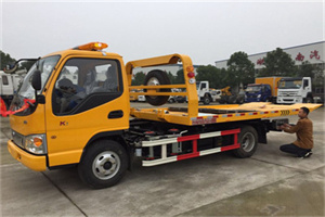 伽师哪里有拖车服务